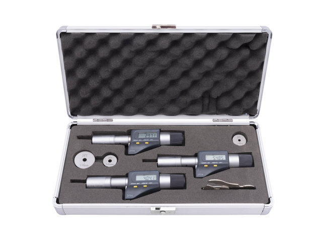 Digital 3-point Internal Micrometer with Setting Ring KINEX/K-MET - set 3-6 mm, DIN 863, IP 54